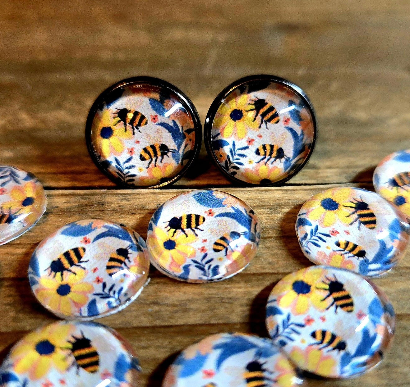 12mm Spring Bee Studs