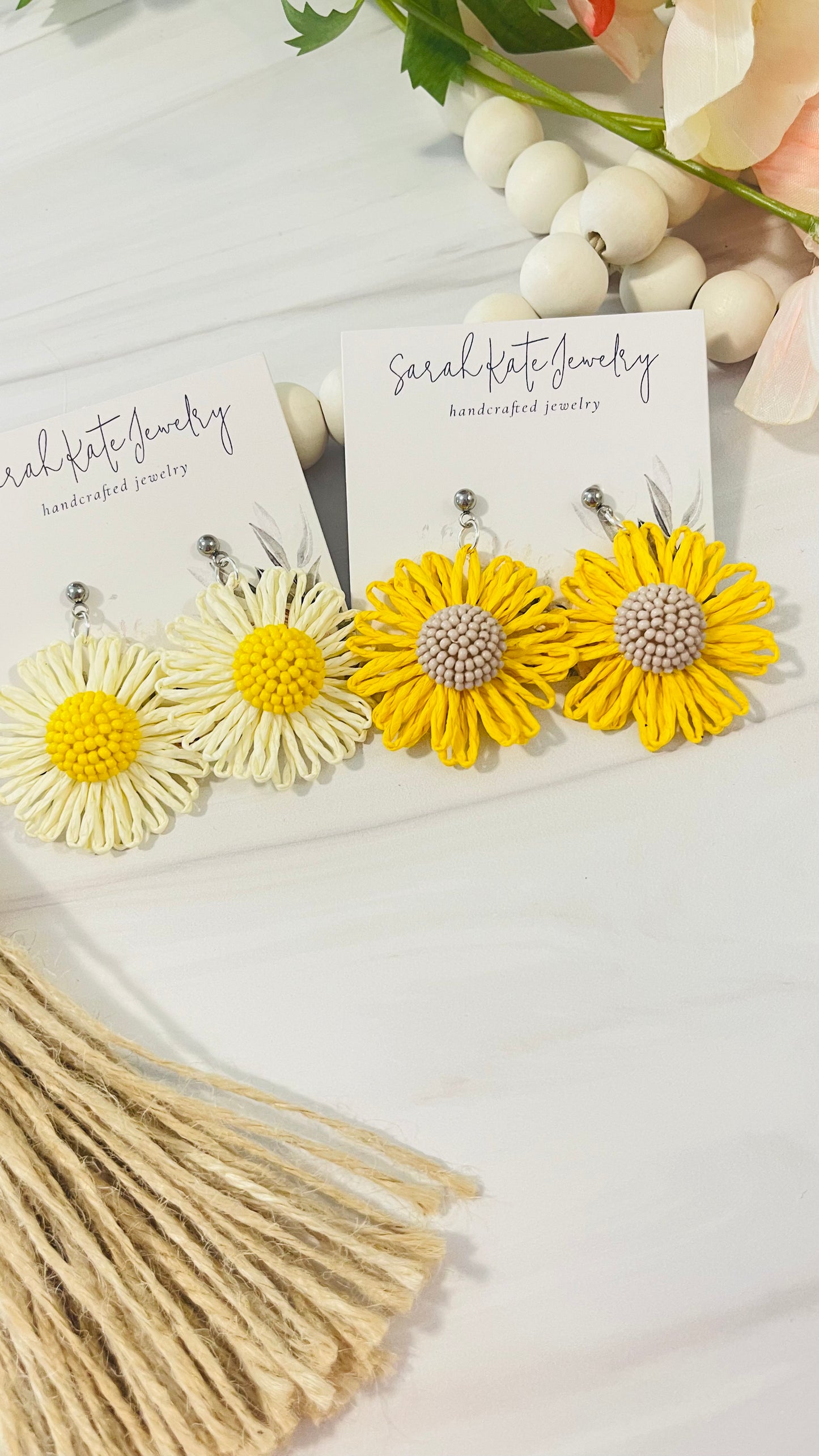 Daisy Mini Bloom Earrings