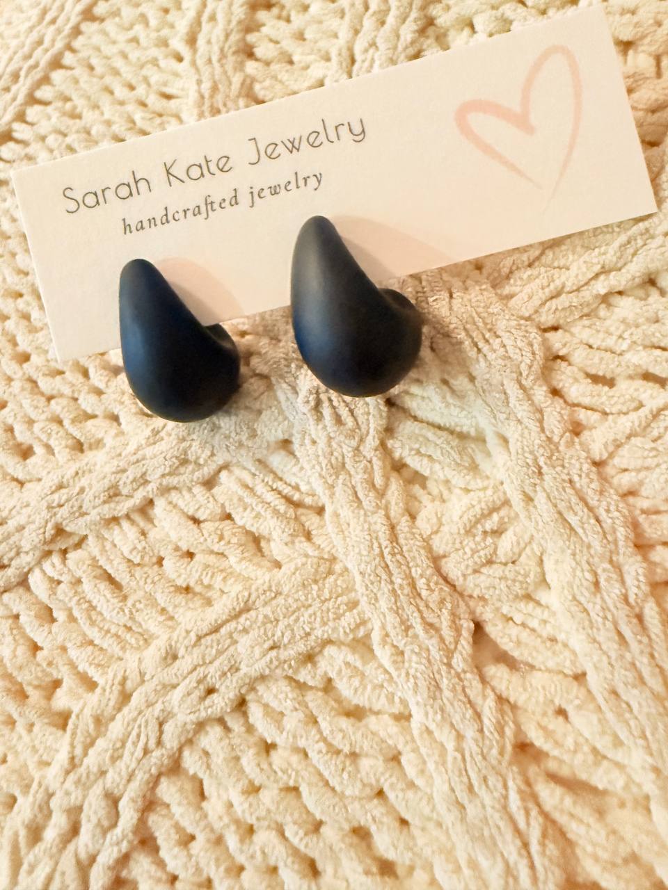 Winter Berry Leopard Curved Hoops